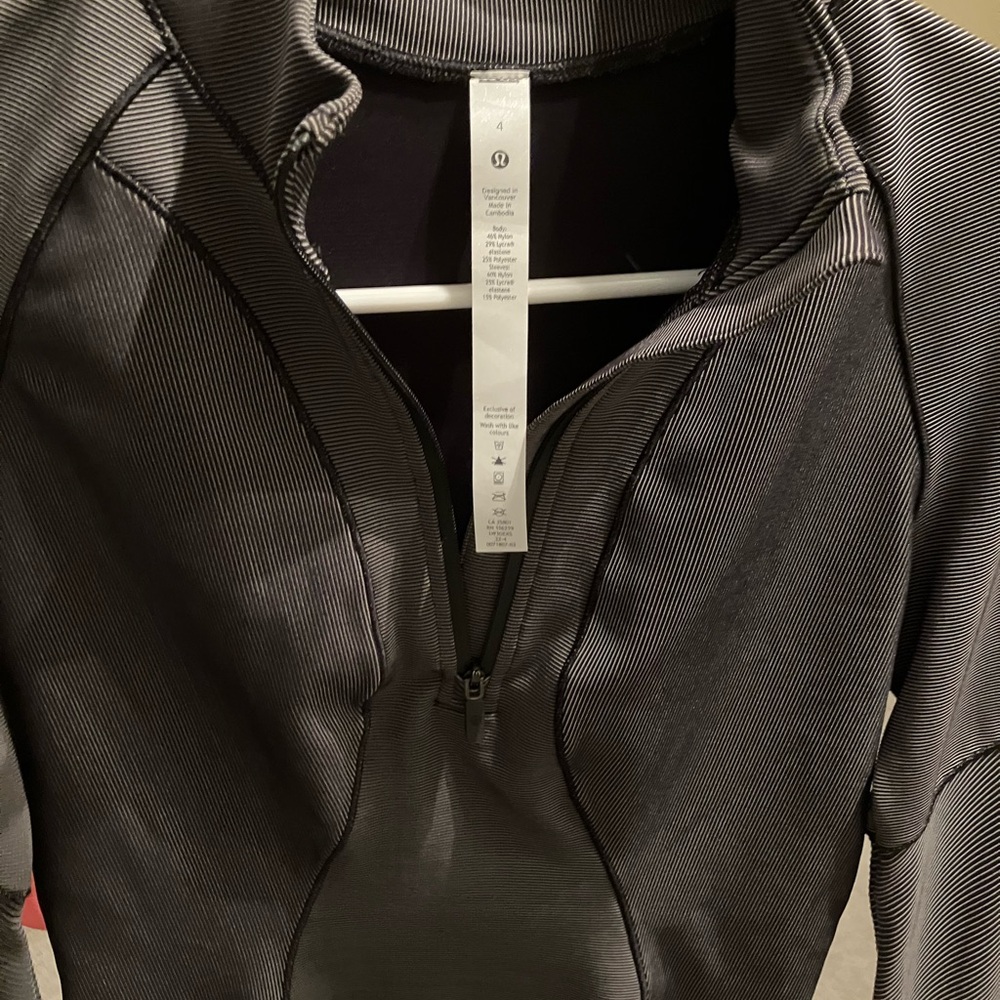 Women’s Black Athletic Zip-Front Jacket